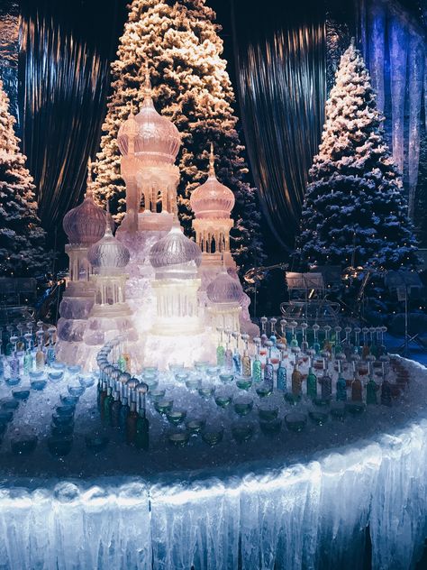 Yule Ball Aesthetic, Hogwarts Yule Ball, Harry Potter Yule Ball, Honeymoon Usa, Potter Studio, Ball Dance, Gryffindor Aesthetic, Prom Themes, Harry Potter Studios