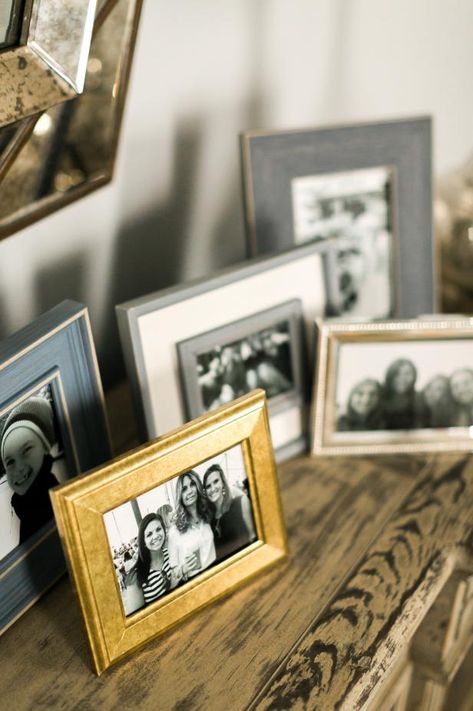 Family History Photo Wall, Displaying Family Pictures, Cabin Accessories, Picture Frame Table, Picture Arrangements, Small Photo Frames, Photo Arrangement, Family Picture Frames, Console Table Styling