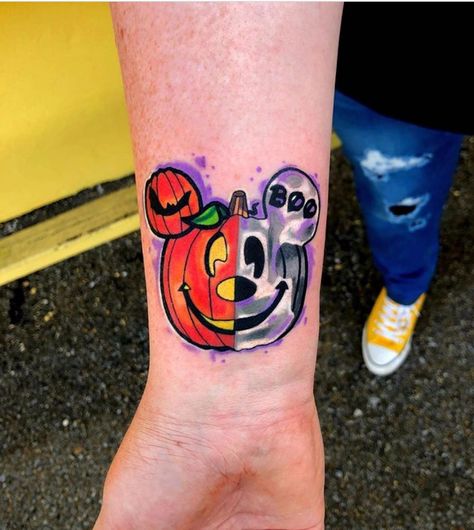 50+ Spooky Halloween Tattoo Ideas - The XO Factor Haunted Mansion Tattoo, Disney Castle Tattoo, Jack Skellington Tattoo, Cute Halloween Tattoos, Halloween Tattoo Ideas, Disney Sleeve Tattoos, Disney Sleeve, Pumpkin Tattoo, Autumn Tattoo