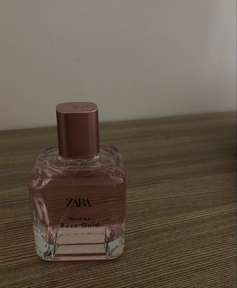 Zara perfume rose gold low lights #zara #perfume #rose #gold #low #light #aesthetic #pinterest #exposure #pink #woman Zara Perfume Aesthetic, Low Light Aesthetic, Zara Perfume, Perfume Rose, Zara Store, Perfume Display, Light Aesthetic, Fragrances Perfume Woman, Perfume Body Spray