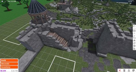 Bloxburg Kingdom Layout, Bloxburg Terrain, Bloxburg Statue, Bloxburg Medieval, Bloxburg Mountain, Bloxburg Castle, Modern Farmhouse Layout, Theme Park Planning, Bloxburg City