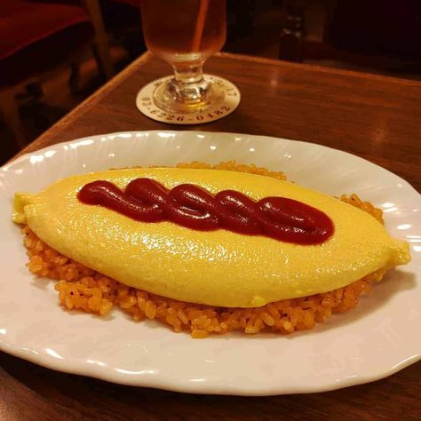 Easy Omurice Recipe, Omurice Recipe Japanese, Omurice Recipe, Omelette Rice, Japanese Omelette, French Omelette, Omelette Recipe, Brown Sauce, Delicacy Food