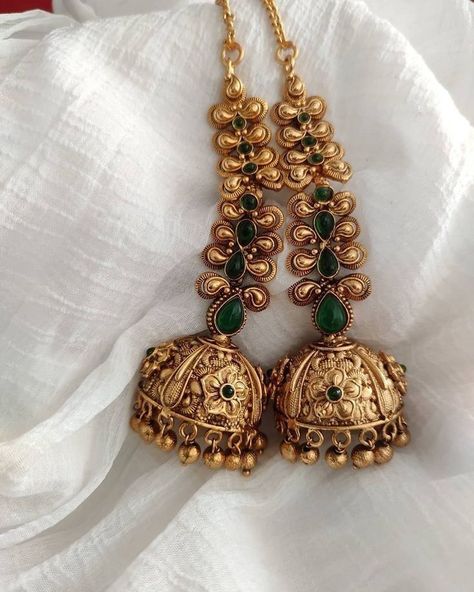 Latest Indian Jewellery, Jewellery Traditional, Temple Jewellery Earrings, Gold Jhumka, Indian Wedding Jewelry Sets, Antique Necklaces Design, Happy Dhanteras, New Gold Jewellery Designs, Gold Earrings Models