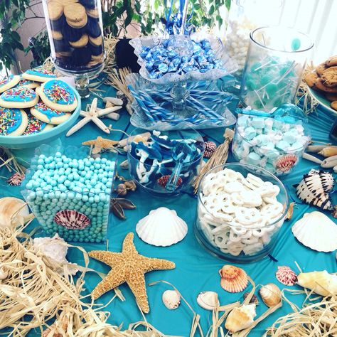 Beach Theme Party Decorations, Beach Birthday Party, Beach Party Decorations, Sea Baby Shower, Sea Birthday Party, Mermaid Theme Party, Mermaid Baby Showers, Beach Themed Party, Mermaid Parties