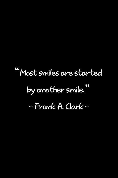 Quotes About Smiling Happiness, Quote About Smile Happiness, Smile Quotes Inspirational, Make You Smile Quotes, Small Love Quotes, Face Quotes, Future Quotes, Good Quote, Smile Lines