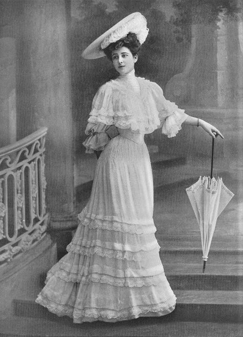 1900 Fashion Women, 1900 Dress, Edwardian Era Fashion, Fashion Through The Decades, 1900 Fashion, 1890s Fashion, 1900s Fashion, 1910s Fashion, 1800s Fashion