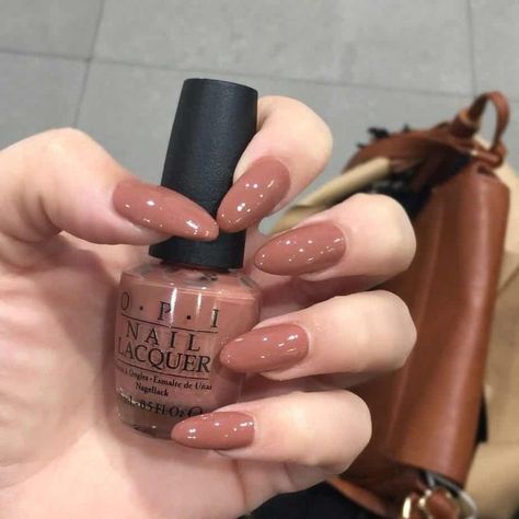 Opi Chocolate, Popular Nail Colors, Opi Nail Colors, Fall Nail Polish, Nail Polish Colors Fall, November Nails, Nail Color Trends, Fall Nail Trends, Nail Colors Winter