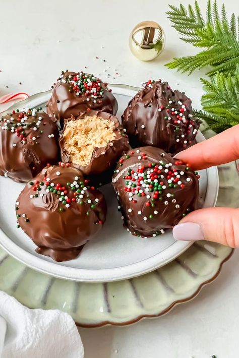 Buckeye Balls with Rice Krispies Recipe - A Paige of Positivity Buckeyes With Rice Krispies, Buckeyes Recipe With Rice Krispies, Crunchy Peanut Butter Balls, Buckeye Balls Recipe, Buckeye Balls, Rice Krispies Recipe, Buckeyes Recipe, Peppermint Cheesecake, Crunchy Peanut Butter