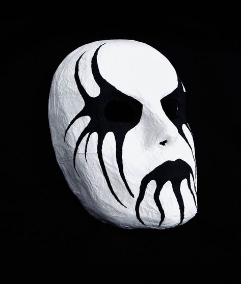 Corpse Paint Men, Corpse Paint Ideas, Corpse Paint Black Metal, Corpse Paint Makeup, Black Metal Corpse Paint, Goth Mask, Black Metal Fashion, Gothic Mask, Goth Eye Makeup