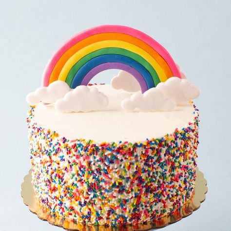 Rainbow And Clouds, Rainbow Cakes, Rainbow Sprinkle, Blaise Pascal, 10 Birthday Cake, Rainbow Party Decorations, Rainbow Birthday Cake, Beach Cakes, Rainbow Unicorn Birthday