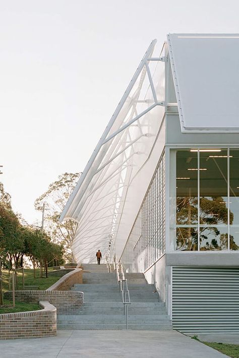 The new sports and learning facility gives public presence to Barker College at its eastern entry. It provides 5 multi-use sports courts, 12 classrooms, multi-use learning spaces, staff areas, function room, fitness facilities, and car parking. 
#Archtitecture #AustralianArchitecture Sports Architecture Design, Walkway Architecture, Research Facility Architecture, Sport Facility Architecture, Public Space Architecture, Sports Facility, Learning Room, Sports Architecture, Sport Architecture