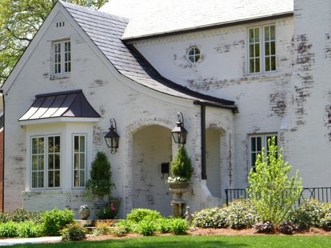 gray brick house | white wash, or lime paint Limewash Brick Exterior, Brick Exterior Makeover, White Brick House, Painted Brick Exteriors, Painted Brick House, White Wash Brick, Lots Of Windows, Casas Coloniales, Exterior Makeover