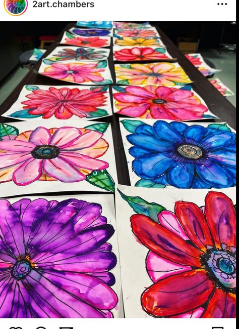 Third Grade Art Ideas, Arts And Crafts For Third Grade, Spring Art Classroom, Flower Art Lesson, Flower Art Elementary, Collaborative Flower Art Project, 3rd Grade Art Projects Spring, Kindergarten Spring Art Projects, 5th Grade Spring Art Projects