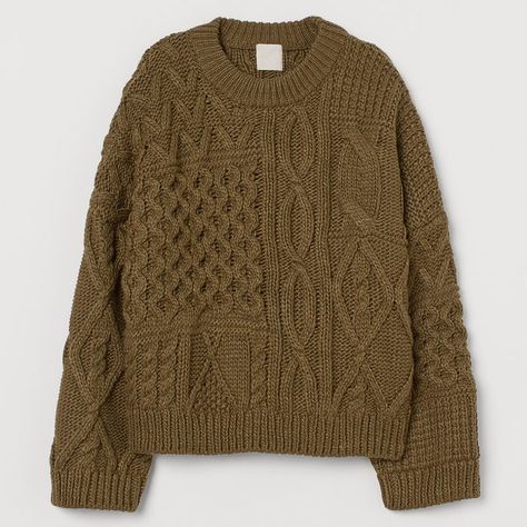 The 7 Classic Knitwear Styles to Wear Forever | Who What Wear UK Cable Knitwear, Knitwear Trends, Knitwear Style, Boxy Sweater, Cable Knit Jumper, Knitwear Fashion, Fun Fashion, United Colors Of Benetton, Green Sweater