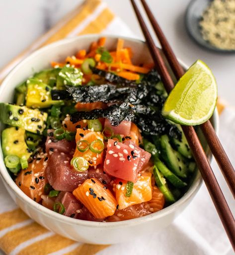 Poke Bowl Recipe, Salmon Poke, Poke Bowls, Healthy Bowls, Poke Bowl, Bowl Recipe, Party Foods, Bowls Recipe, Food Obsession