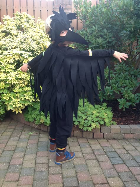 Raven Wings Costume, Black Wing Costume, Crow Costume Diy, Diy Crow Costume, Raven Costume Diy, Crow Halloween Costume, Fancy Dress Diy, Raven Halloween Costume, Dyi Costume