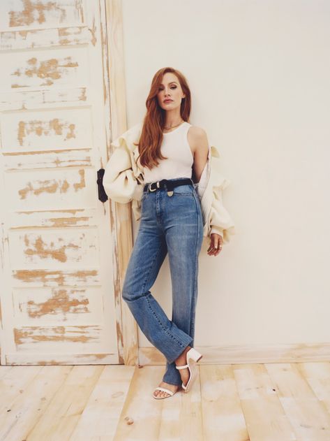 Jessica Chastain Style, Soft Classic Kibbe, Best Actress Oscar, Porter Magazine, Soft Classic, Jessica Chastain, Music Photography, Awards Ceremony, Best Actress