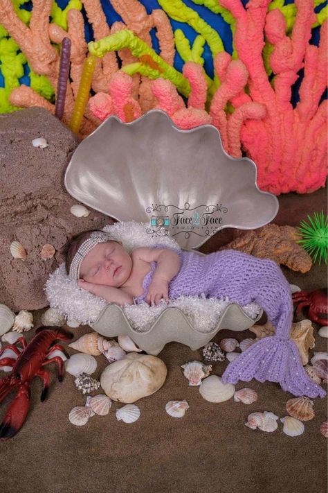 Newborn Mermaid, Family Maternity Pictures, Hospital Photos Newborn, Crochet Mermaid Tail, Little Mermaid Costume, Baby Boy Newborn Photography, Pattern Photography, Easter Hairstyles For Kids, Newborn Baby Photos