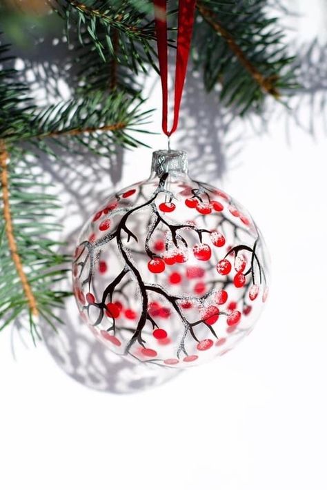 Scandinavian Holiday Decor, Painted Christmas Ornaments, Glass Ball Ornaments, Glass Bauble, Nordic Christmas, Painted Ornaments, Hand Painted Ornaments, Ornaments Christmas, Painted Glass