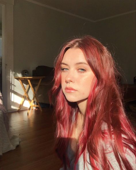 Red Hair With Pink Undertones, Pink Dye Over Brown Hair, Pink Streaks In Red Hair, Pink Dye Over Brown Hair No Bleach, Light Red Pink Hair, Pink Over Brown Hair, Pink Dye On Brown Hair No Bleach, Brown Hair Dyed Pink, Dye Over Brown Hair