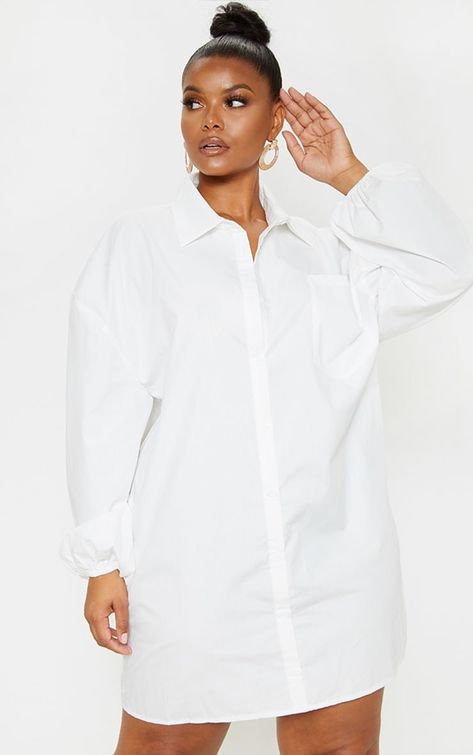 A white button-down dress perfect for pant-less Zoom professionals. It'll make it seem like you prepped your outfit for the meeting wayyy in advance. White Oversized Dress, Oversized Dress Shirt, Oversized Blazer Dress, Leslie Sidora, Plus Size Tips, Crisp White Blouse, Oversized Shirt Dress, Puff Sleeve Shirt, Curvy Model