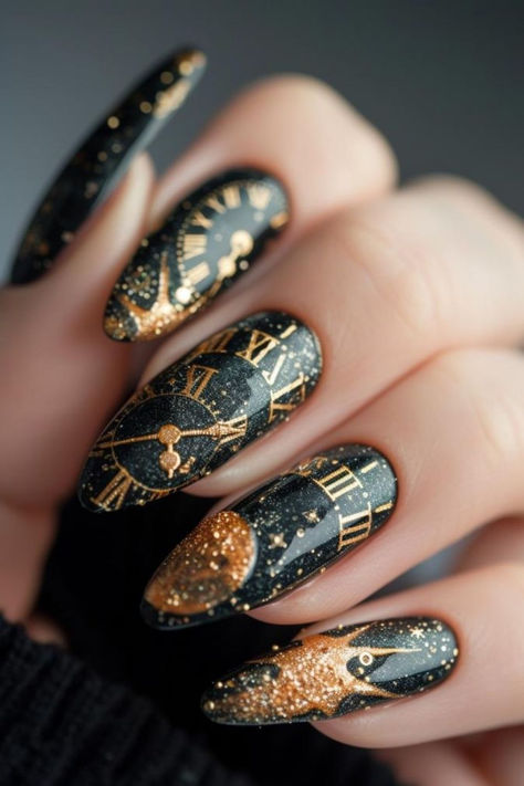 Forward In Time Nail Design Ideas For March Art Deco Nail Art Designs, Steam Punk Nails, Steampunk Nail Art, Art Deco Nails Designs, Steampunk Nails Designs, Clock Nails, March Nail Art, Nail Art New Years, New Years Nail Ideas