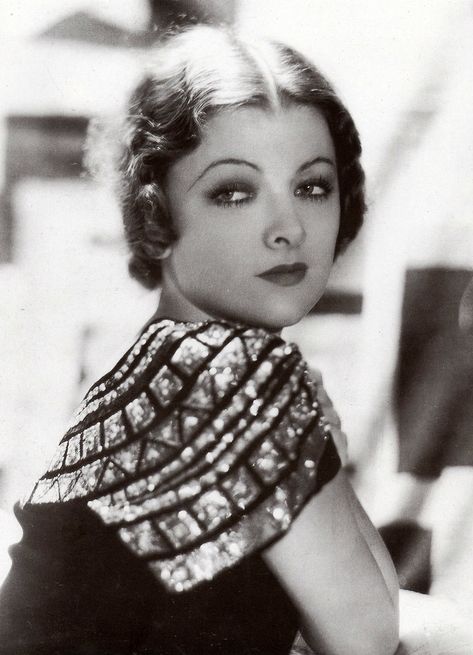 Myrna Loy, Classic Movie Stars, Hollywood Glam, Old Hollywood Glamour, Silent Film, Golden Age Of Hollywood, Classic Films, Vintage Hollywood, Classic Movies