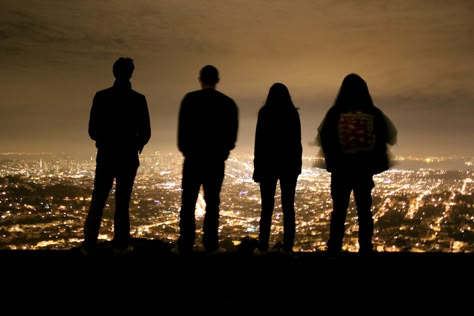 Dystopian Group Aesthetic, Found Family Aesthetic Pictures, Dystopian Found Family Aesthetic, Dystopian Friend Group Aesthetic, Twin Cities Aesthetic, Dystopian High Rise Aesthetic, Found Family Aesthetic, Twin Aesthetic, Twins Aesthetic