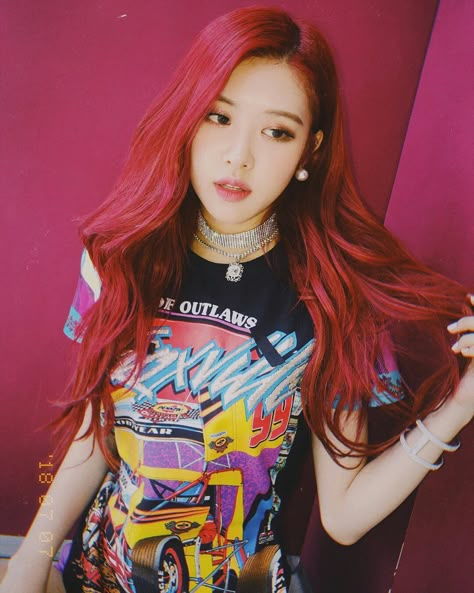 Rosé Red Hair, Photo Rose, Rosé Instagram, Blackpink Members, Got7 Jackson, Jennie Lisa, Rosé Blackpink, Kim Jisoo, Blackpink Photos