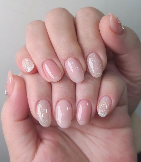 Small Pink Nails, Nude Gel Nail Designs, Acrylic Nail Designs Pink, Pink Nails Simple, Nails Inspo Pink, Simple Pink Nails, Japanese Gel Nails, Simple Nail Art Ideas, Short Pink Nails