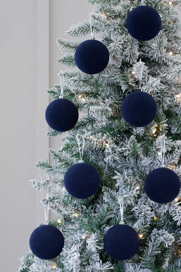 Blue And Silver Christmas Decor Ideas, Blue Silver Christmas, Dark Blue Christmas, Navy Blue Christmas, Navy Christmas Decor, Dark Blue Christmas Decor, Navy Blue Christmas Tree, Navy Blue Christmas Decor, Midnight Blue Christmas Decorations