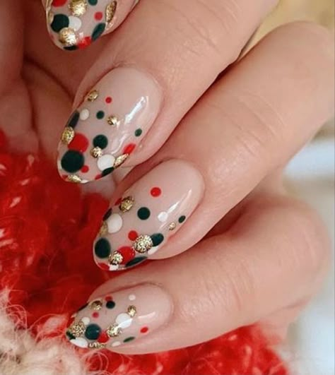 Christmas Nails With Dots, End Of Year Nails, Diy Nails Easy, Christmas Winter Nails, Cute Nails For Fall, Christmas Nail Art Designs, Nail Stuff, Diy Nail Art, Xmas Nails