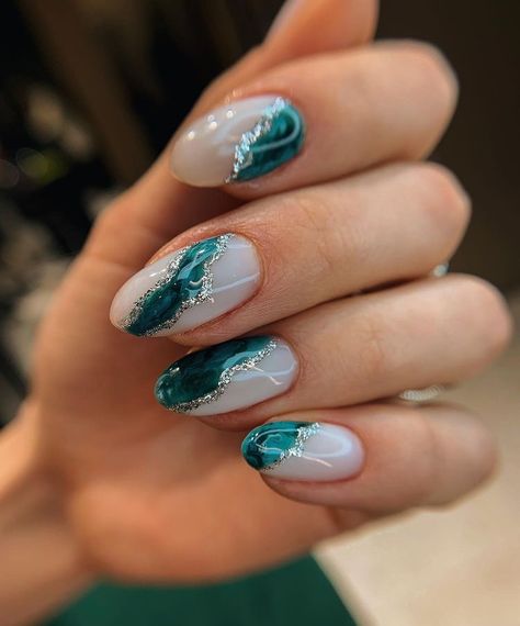 Fall Colour Nails, Bright Nail Art, Turquoise Nails, Simple Fall Nails, Milky Nails, Fall Gel Nails, Acrylic Nails Coffin Pink, Nails 2021, Sparkly Nails