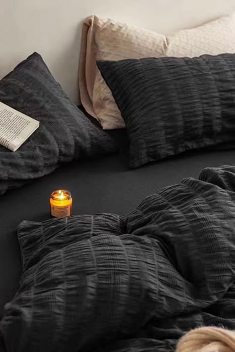 For dark lovers! The rich black color creates a sleek, polished look, while the unique seersucker texture adds depth and interest. Dream Rooms Cozy, Decorate Room Ideas, Grunge Aesthetic Room Decor, Seersucker Bedding, Grunge Aesthetic Room, Serenity Room, Bed Goals, Light Academia Room, Comfy Furniture