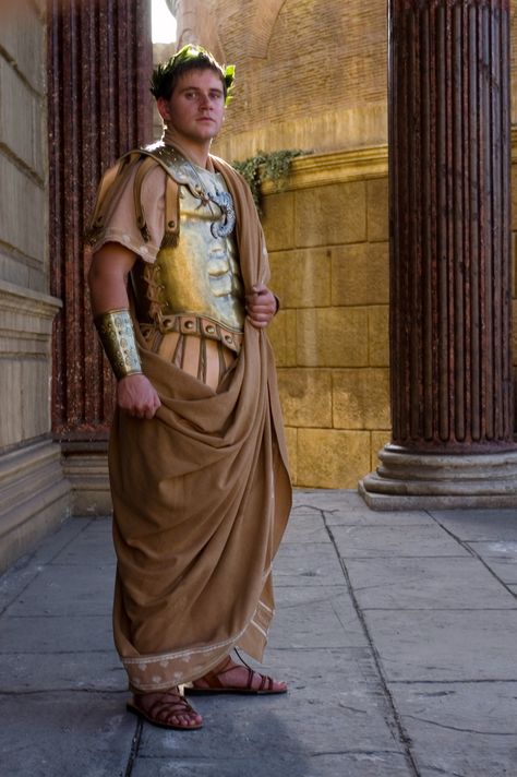 Rome Costume, Roman Clothing, Rome Outfits, Rome Style, Rome Fashion, Toga Party, Roman Costume, Empire Romain, Roman Soldiers