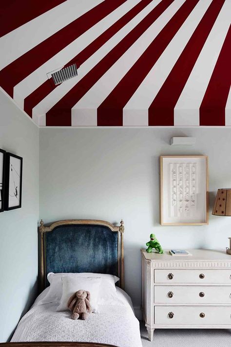 Circus Tent Ceiling in Bedroom Circus Ceiling, Basement Extension, Striped Ceiling, Fan Painting, Garden Uk, Themed Kids Room, Edwardian House, Kids Bedroom Designs, Kids Bedroom Design