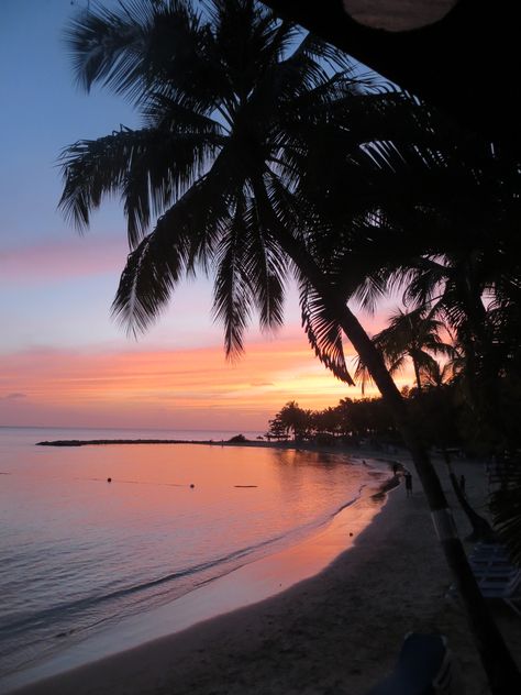 I took this at the Windjammer Landing Villa Beach Resort in St. Lucia! BEAUTIFUL St Lucia Aesthetic, St Lucia Windjammer, At Lucia Honeymoon, St Lucia Babymoon, St Lucia Beach, Caribbean Aesthetic, Coconut Bay Resort St Lucia, St Lucia Honeymoon, St Lucia Sunset