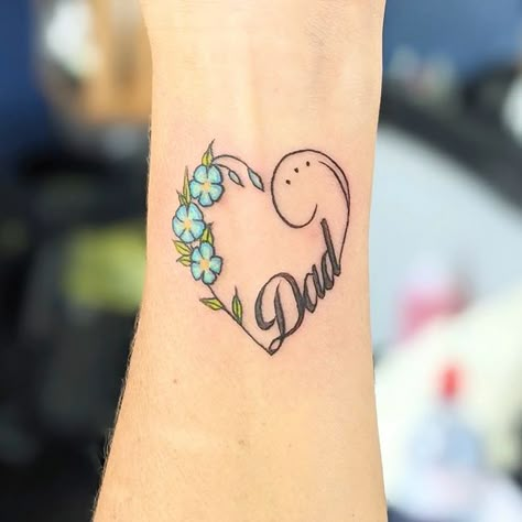 Memorial Heart Tattoo, Mum And Dad Tattoos, Rip Tattoos For Dad, Memorial Tattoos Mom, Celtic Tattoo For Women, Rip Tattoos For Mom, Tattoos For Dad Memorial