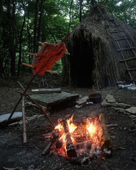 Nature Dystopia, Primitive Skills, Forest Camp, Wild Camp, Surviving In The Wild, Wilderness Camping, Survival Shelter, Hiking Backpacking, Military Training