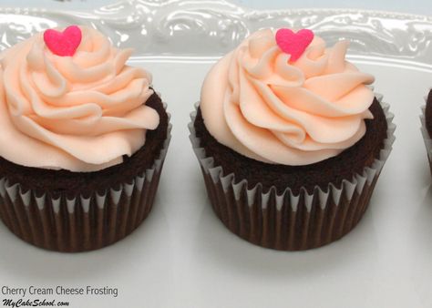 Cherry Cream Cheese Frosting Recipe Cherry Cream Cheese Frosting, My Cake School, Cherry Cream Cheese, Cherry Frosting, Chocolate Chip Cake Recipe, Cheese Frosting Recipe, Cream Icing, Orange Frosting, Cream Cheese Desserts