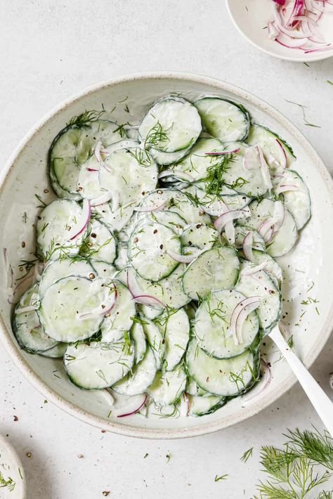 Chipotle Potato Salad, Cucmber Salad, Light Salad Recipes, The Perfect Salad, Clean Eating Salads, Perfect Salad, Italian Chopped Salad, Healthy Lunch Snacks, Creamy Cucumber Salad