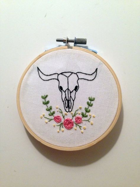 Cow Skull Embroidery, Bull Embroidery, Bison Skull, Vest Ideas, Skull Embroidery, Funny Embroidery, Buffalo Skull, Deer Skulls, Bull Skull