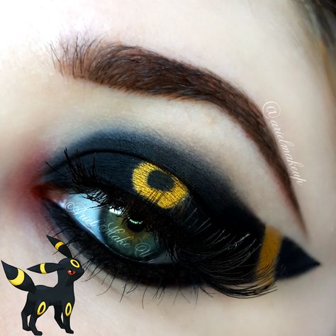 Pokemon Inspired Makeup, Umbreon Makeup, Umbreon Cosplay, Geisha Cosplay, All Eeveelutions, Pokemon Makeup, Disney Eye Makeup, Themed Makeup, Eyeshadow Designs