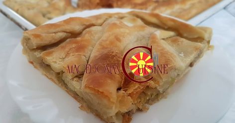 Makedonski Recepti, Slovenian Recipes, Eastern Food Recipes, Filo Pastry Recipes, Traditional Cookies, Easy Christmas Candy, Christmas Candy Easy, Easy Christmas Candy Recipes, Macedonian Food