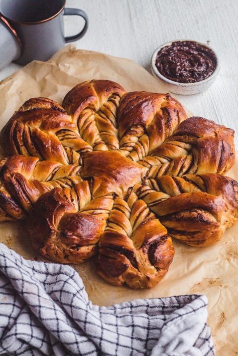 Soft and Buttery Prune Starbread Prunes Dessert, Prune Recipes, Dried Prunes, Dreamy Desserts, Plum Recipes, Winter Baking, Lamb Stew, Best Bread Recipe, British Baking