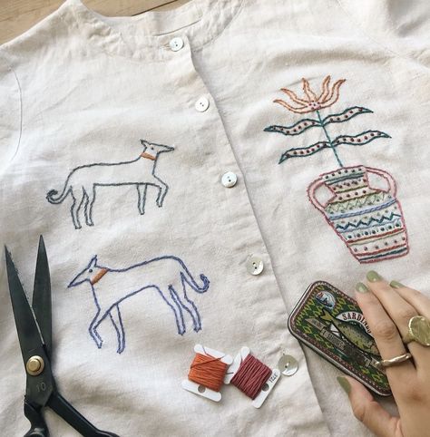 Sew Embroidery, Embroidered Accessories, Embroidery Workshop, Linen Clothing, Embroidery On Clothes, Summer Linen, Embroidered Clothes, Embroidery Fashion, Embroidery Ideas