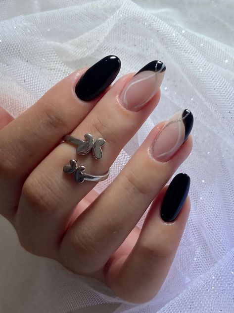 Hoco Nails, Romantic Nails, Oval Nails, Nails Desing, Silver Nails, Minimalist Nails, Dream Nails, Types Of Nails, Stiletto Nails