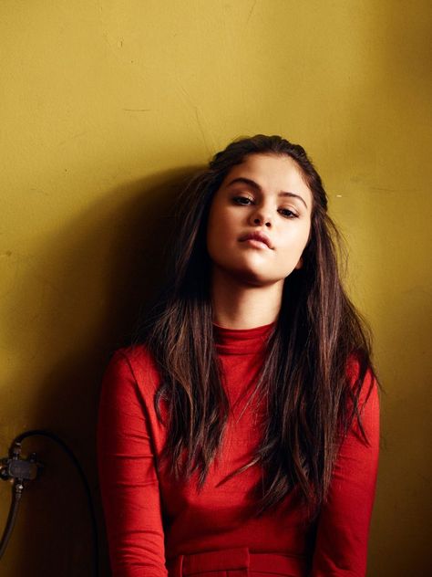 Selena Gomez Hd, Selena Gomez Hd Wallpapers, Selena Gomez Gif, Desktop Background Wallpaper, Selena Gomez Wallpaper, Nike Art, Selena Gomez Photoshoot, Selena Gomez Outfits, Selena Gomez Photos