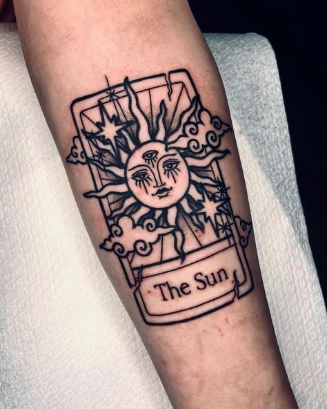 Tattoo Tarot Card Sun Tattoo, Queen Of Wands Tattoo, Behind Tattoo, Tattoo Tarot Cards, Tarot Card Tattoos, Tarot Cards Tattoo, Card Tattoos, Judgement Tarot Card, Traditional Tattoo Black And White