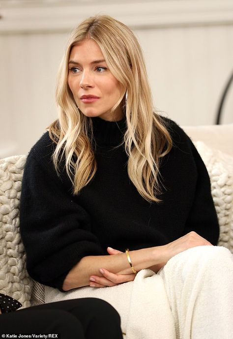 Sienna Miller Hair, Cream Maxi Skirt, Sienna Miller Style, Her Ring, Blonde Hair Looks, Sundance Film Festival, Sundance Film, Sienna Miller, Hair Crush